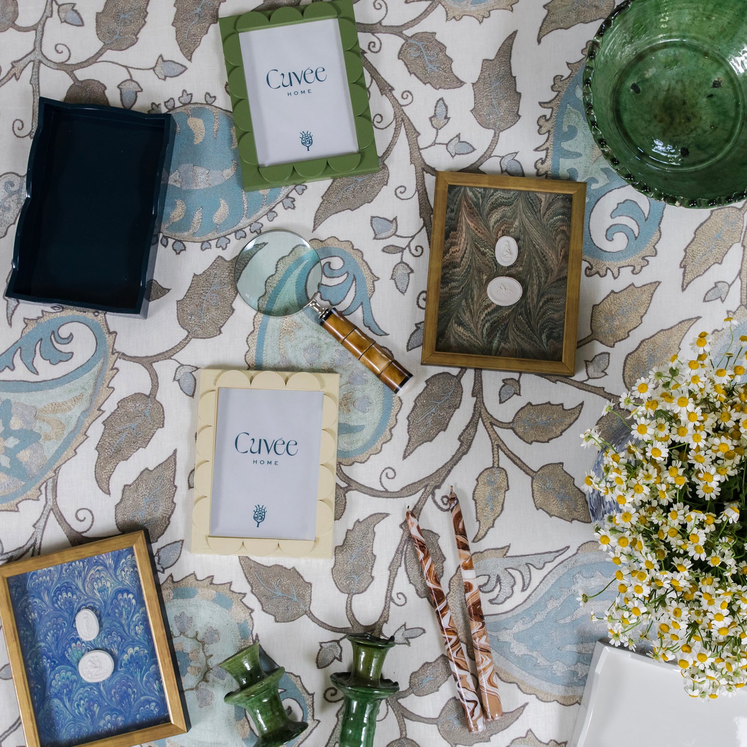 Small Scalloped Tray in Midnight
