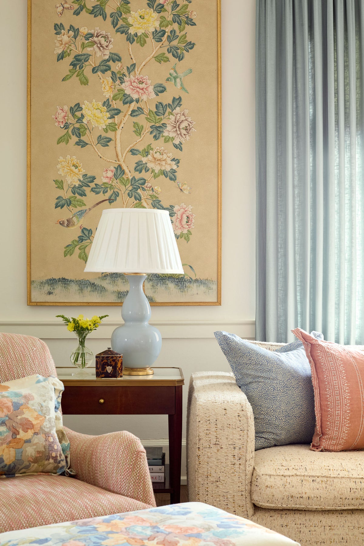 Liv Ceramic Medium Table Lamp in Sky