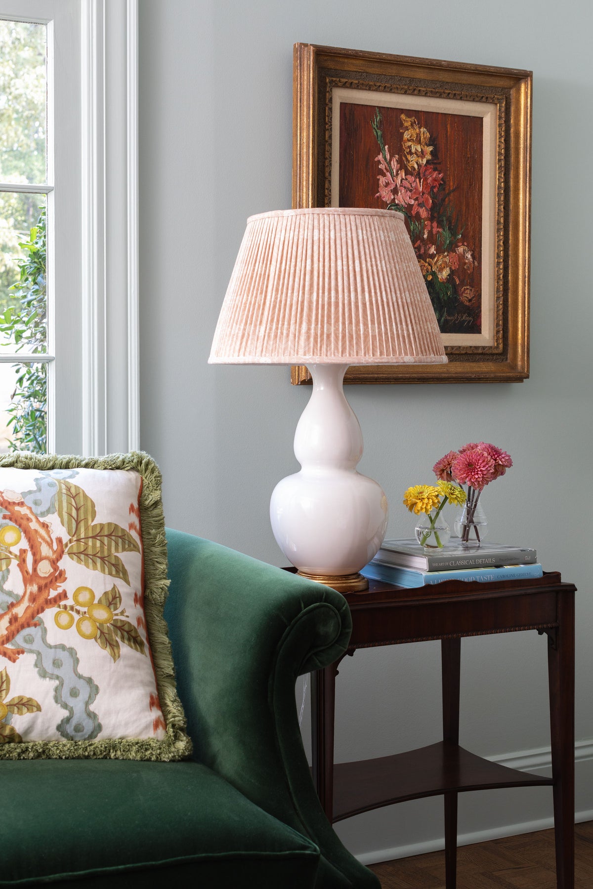 Liv Ceramic Medium Table Lamp in Bone