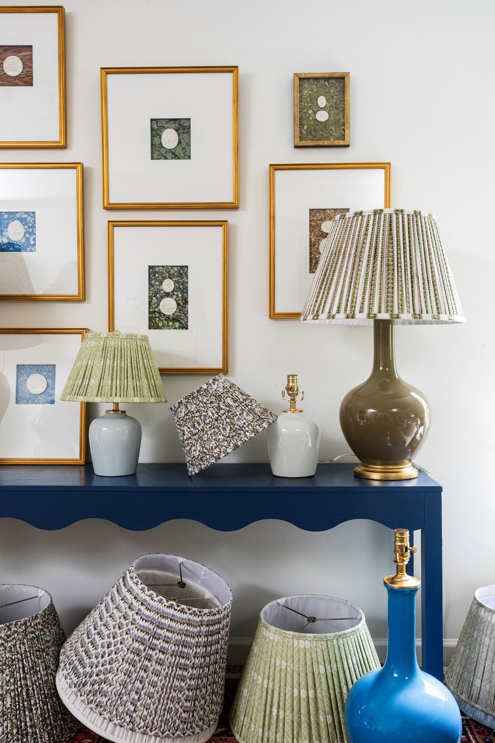 Petite Ceramic Table Lamp in Bone